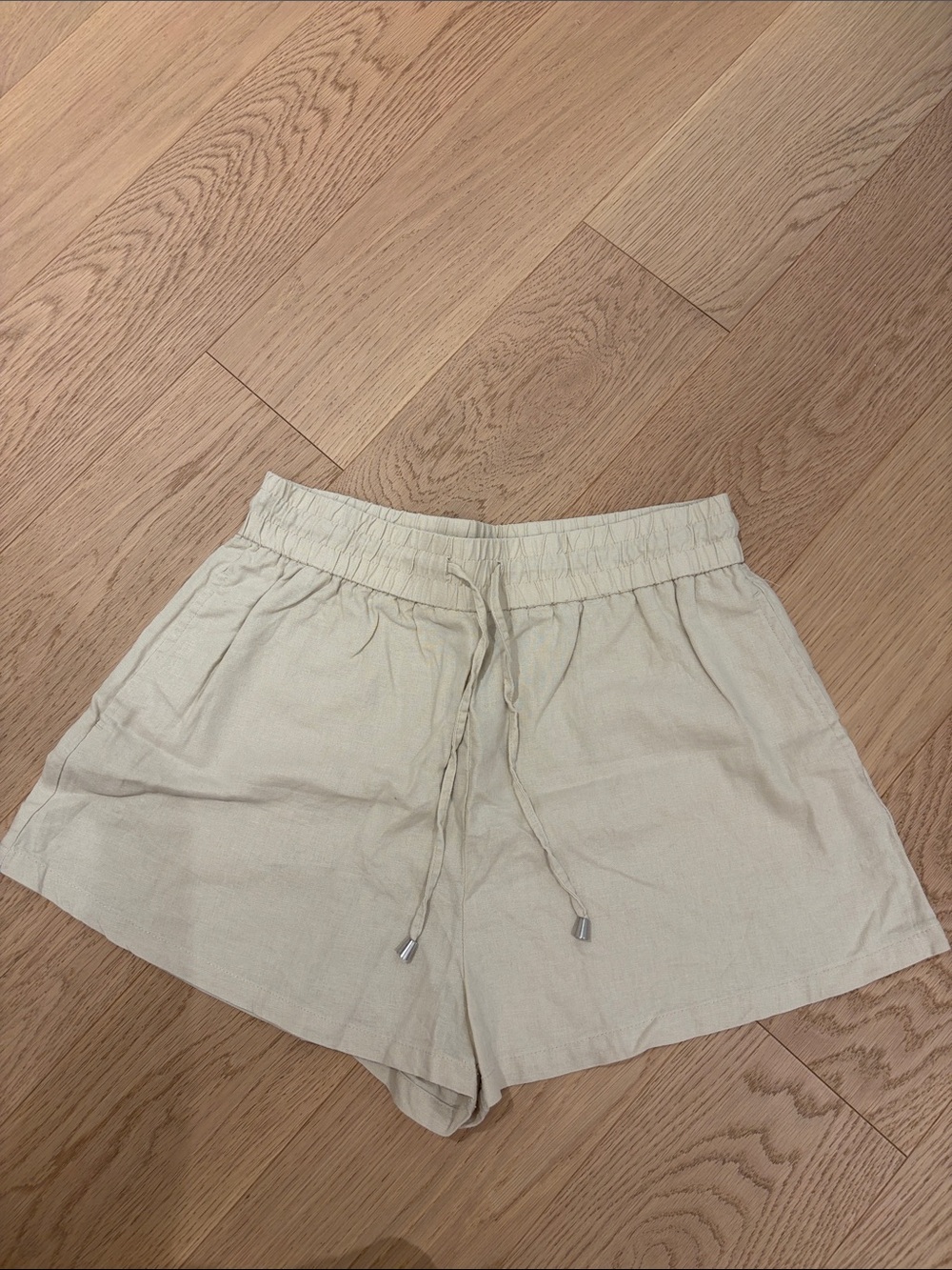 Light Cream Drawstring Linen-Blend Women's Shorts
